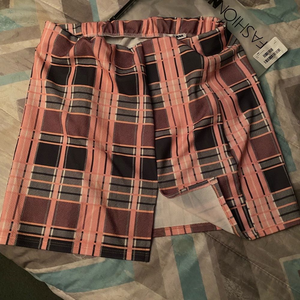 Fashion Nova mini/stretch